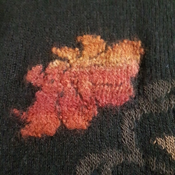 Chanel brooch sweater Paris-Moscow collection - Picture 11 of 16